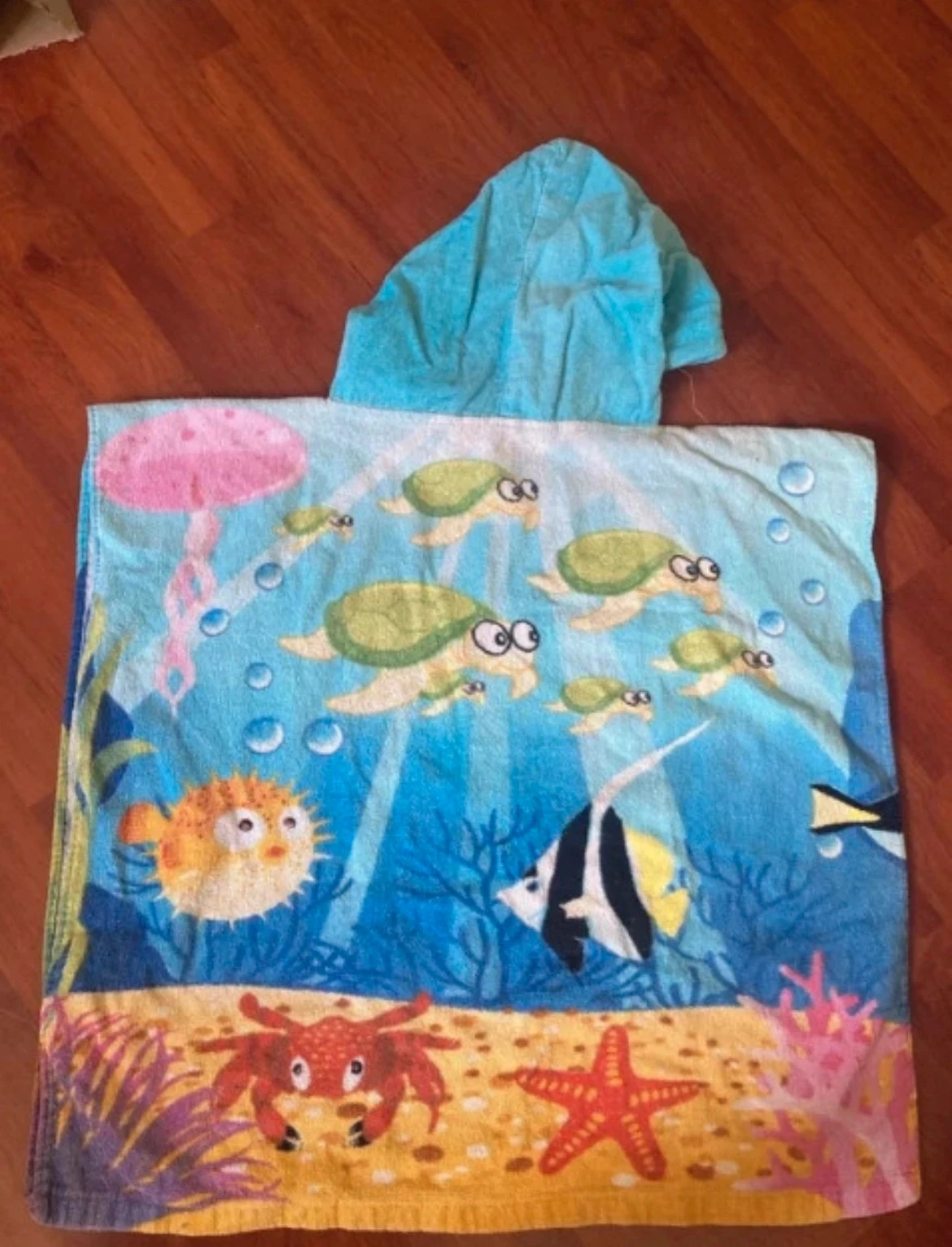 Poncho de esponja infantil com estampa do mar – photo 2